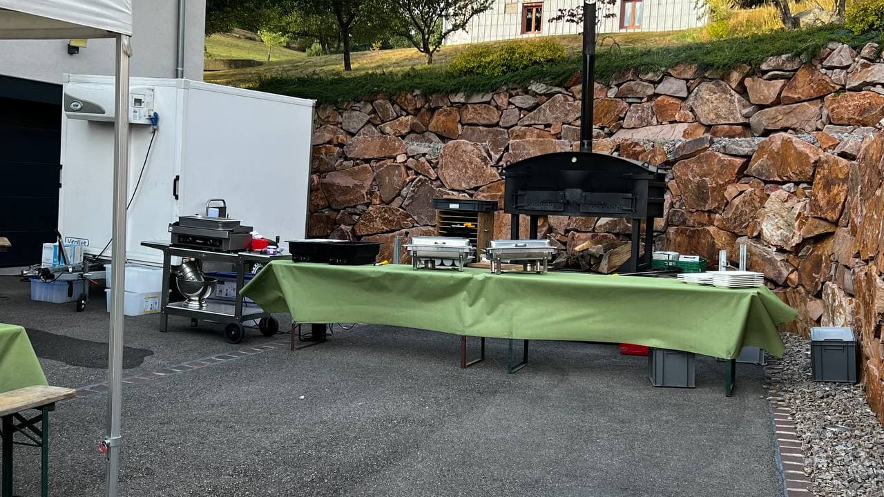 Installation buffet en extérieur